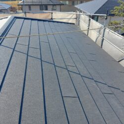 屋根カバー工事（スーパーガルテクト）
